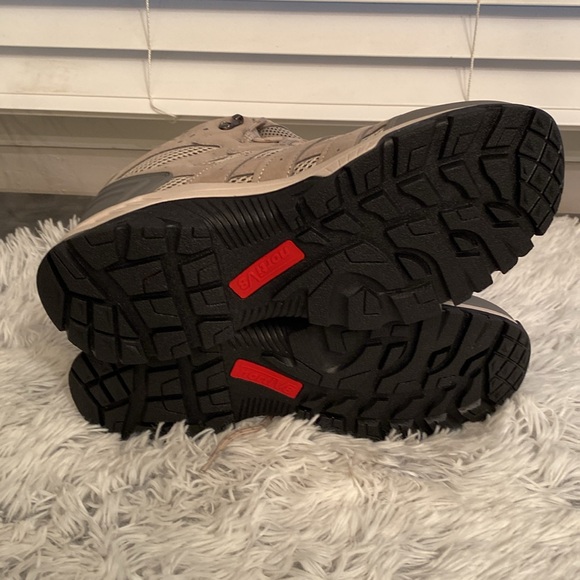 NWT Nortiv8 hiking boots - Picture 4 of 6